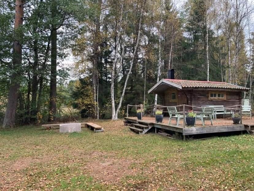 Lilla Laegenheten Vaestra Karstorp Aneby Exterior foto